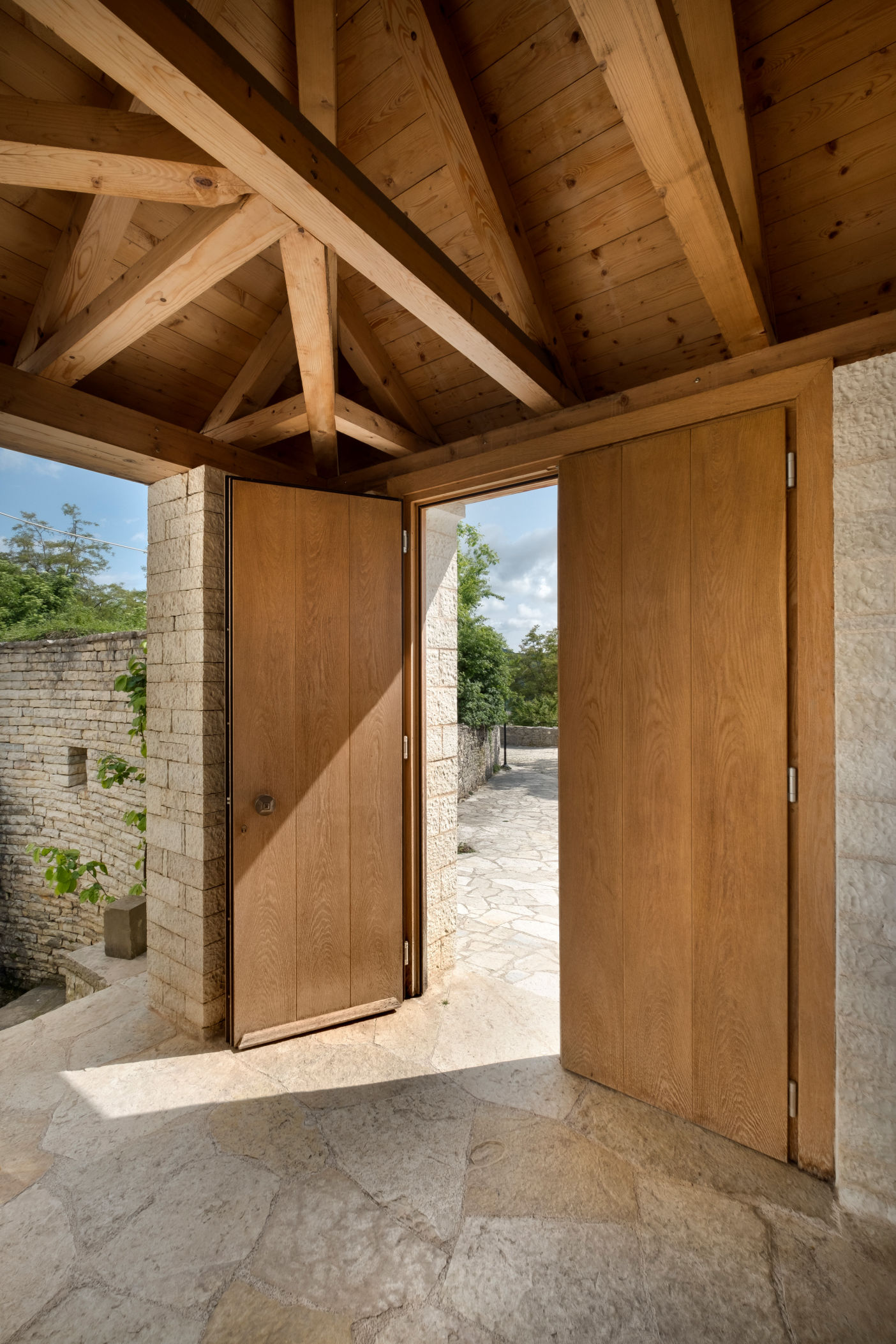 Monopatia Resort Entrance