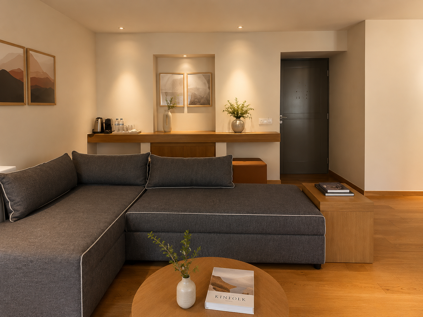 Superior Suite with fireplace Sitting Area